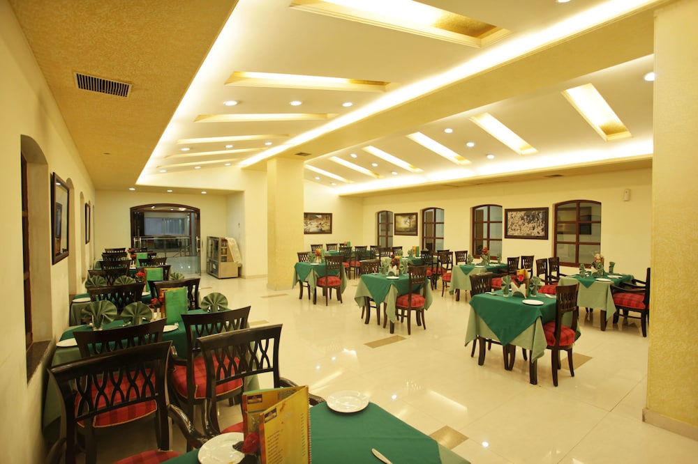 Hotel Mumtaz Towers