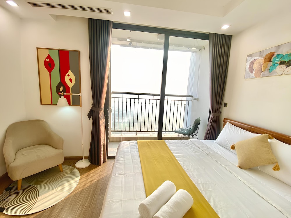 HKG-Vinhomes Green Bay Luxury-Private