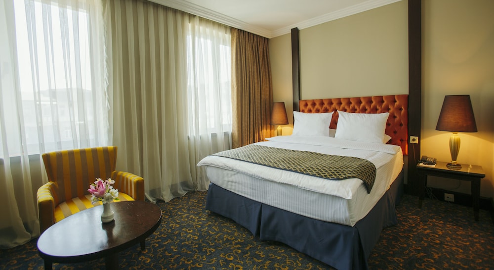 Hotel Intourist Palace Batumi