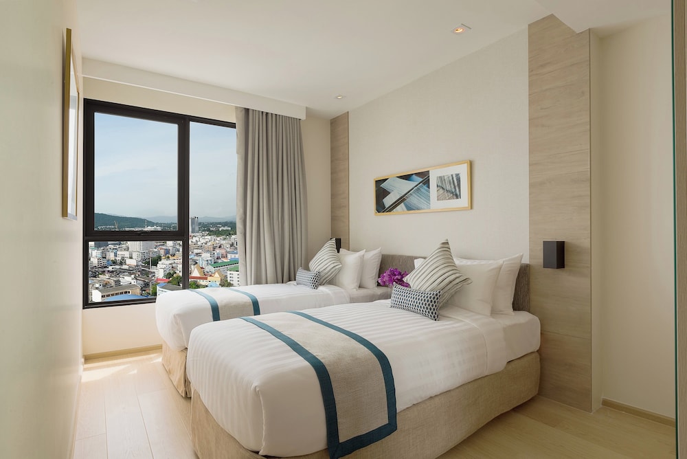 Somerset Harbourview Sri Racha