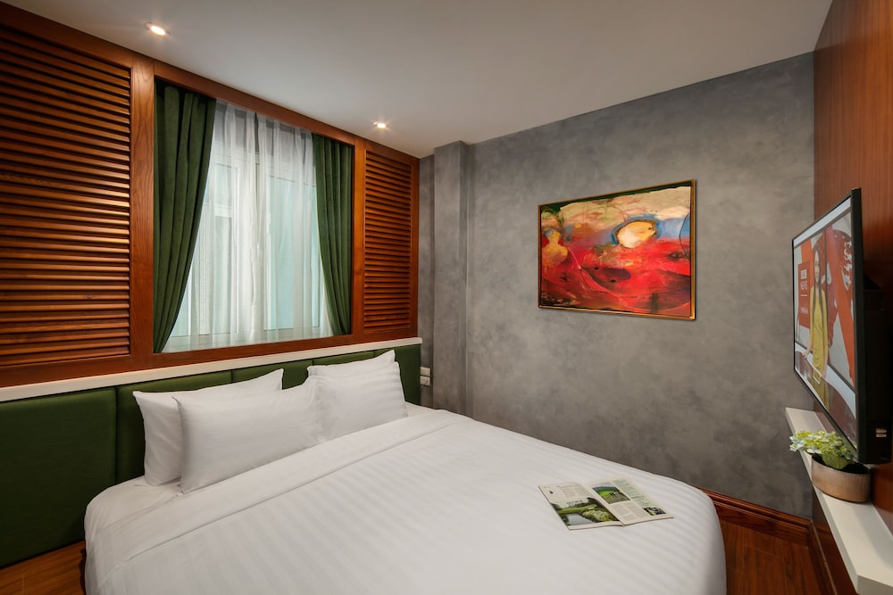Hanoi La Selva Central Hotel