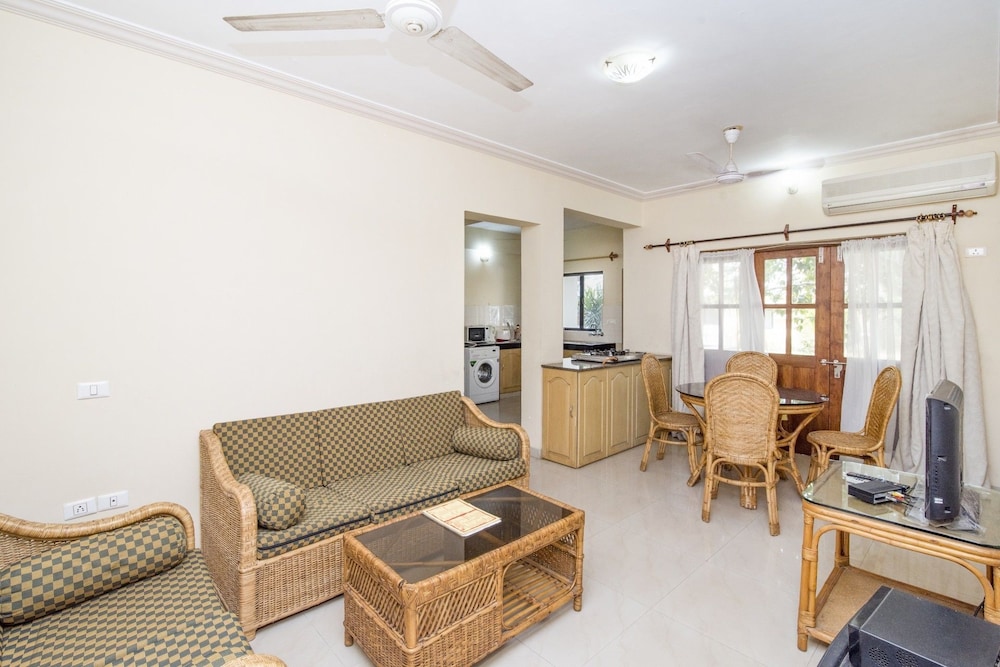 GuestHouser 2 BHK Apartment 30c4