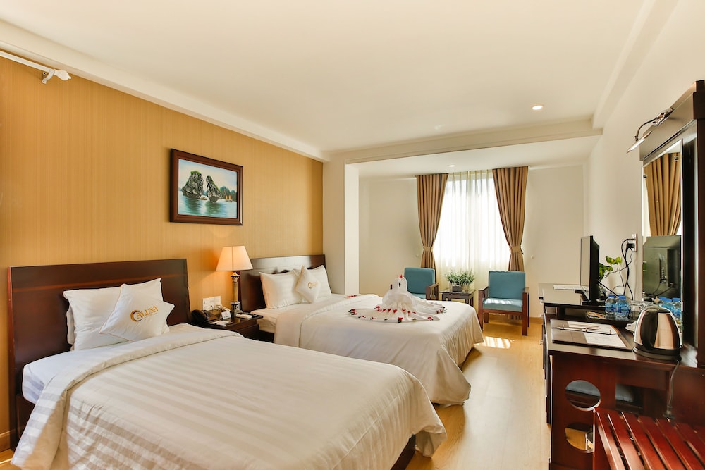 Aluna Ben Thanh Hotel