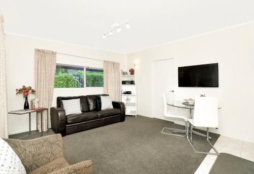 Coromandel Apartments Ltd