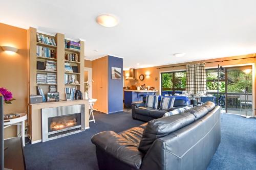 Coromandel Apartments Ltd