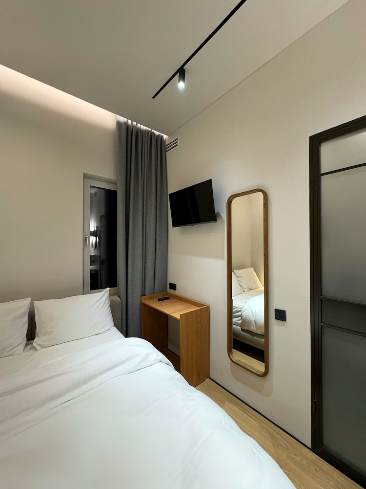 Mosh Mosh Boutique Hotel