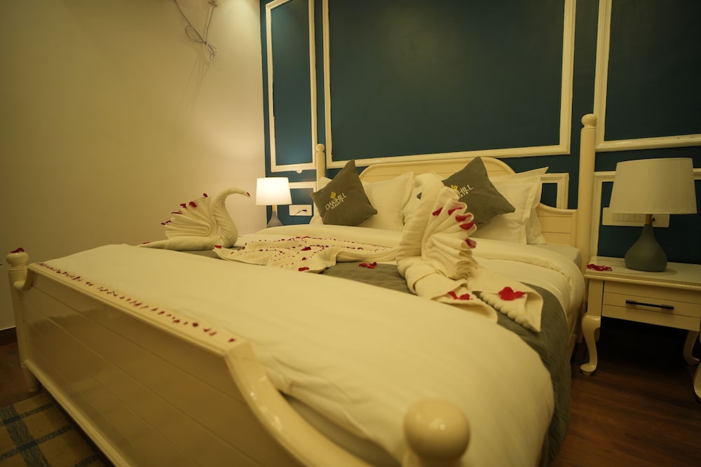 Oakhill Resorts