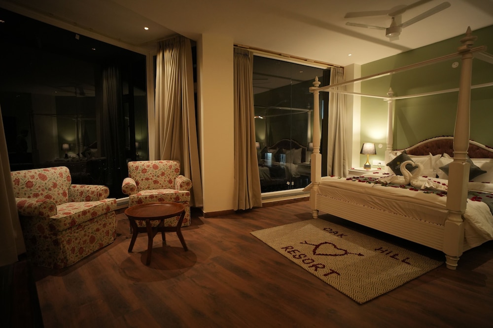 Oakhill Resorts