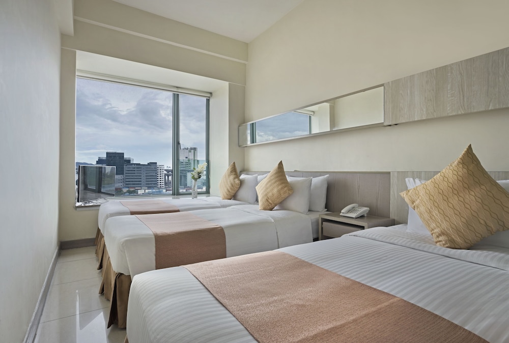 Rambler Oasis Hotel