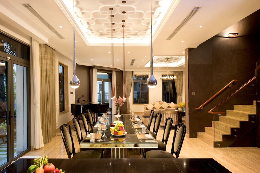 Icity Lakeview Saigon Villa