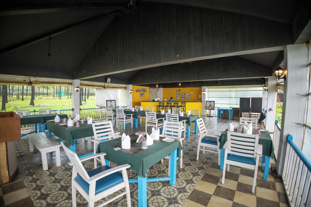 Blue Ocean The Fern Resort & Spa Ganpatipule