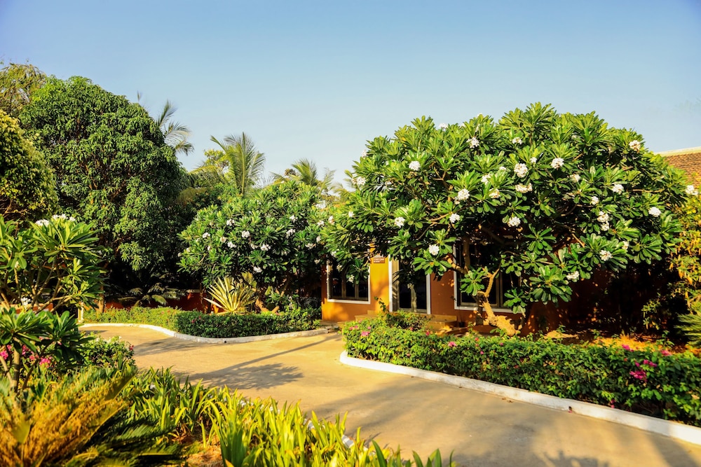 Blue Ocean The Fern Resort & Spa Ganpatipule