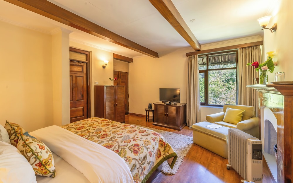 Baikunth Manali By Leisure Hotels (650 m from Hidimba Devi Temple)