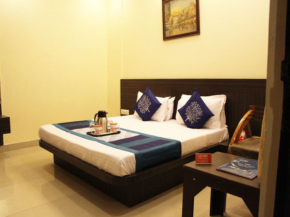 Hotel Ganga Palace
