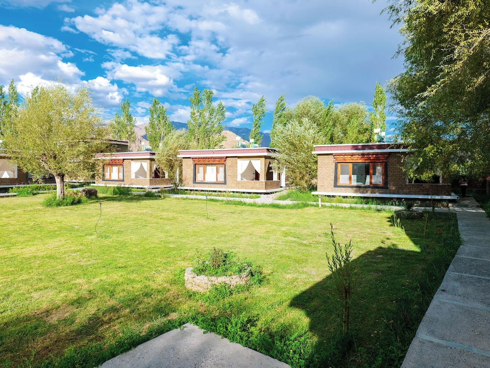 Le Mentok Wellness Resort
