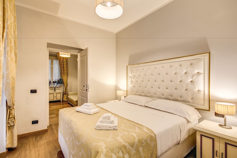 Gravina Suite Frattina