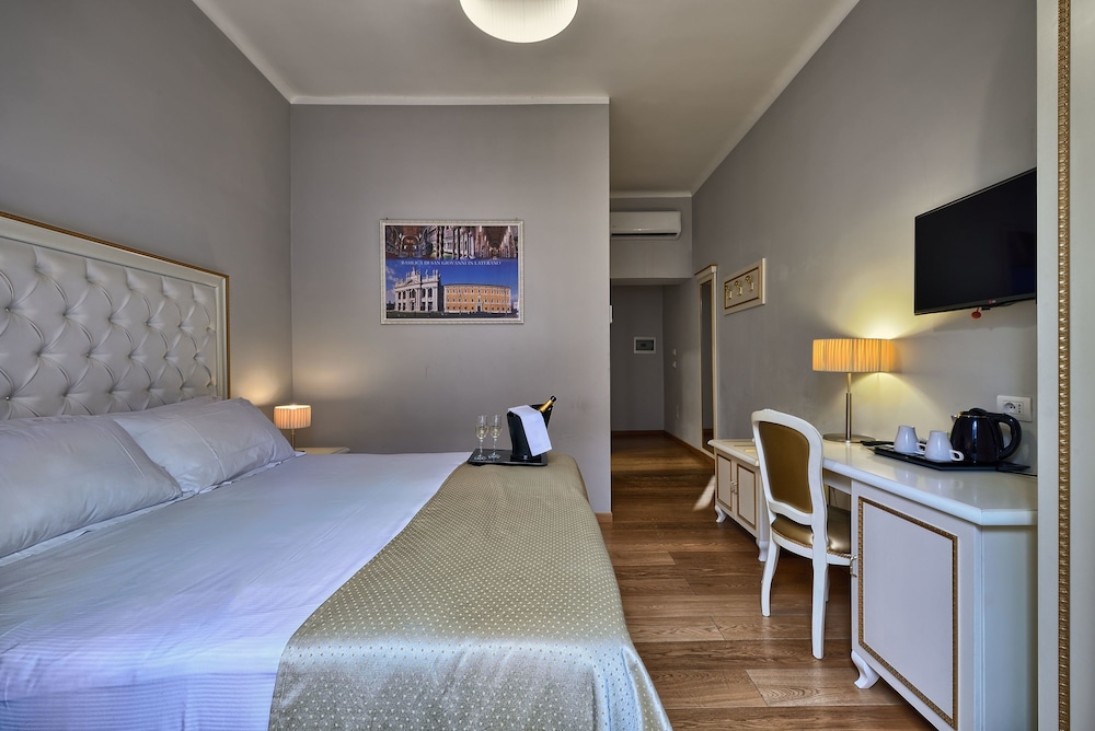 Gravina Suite Frattina