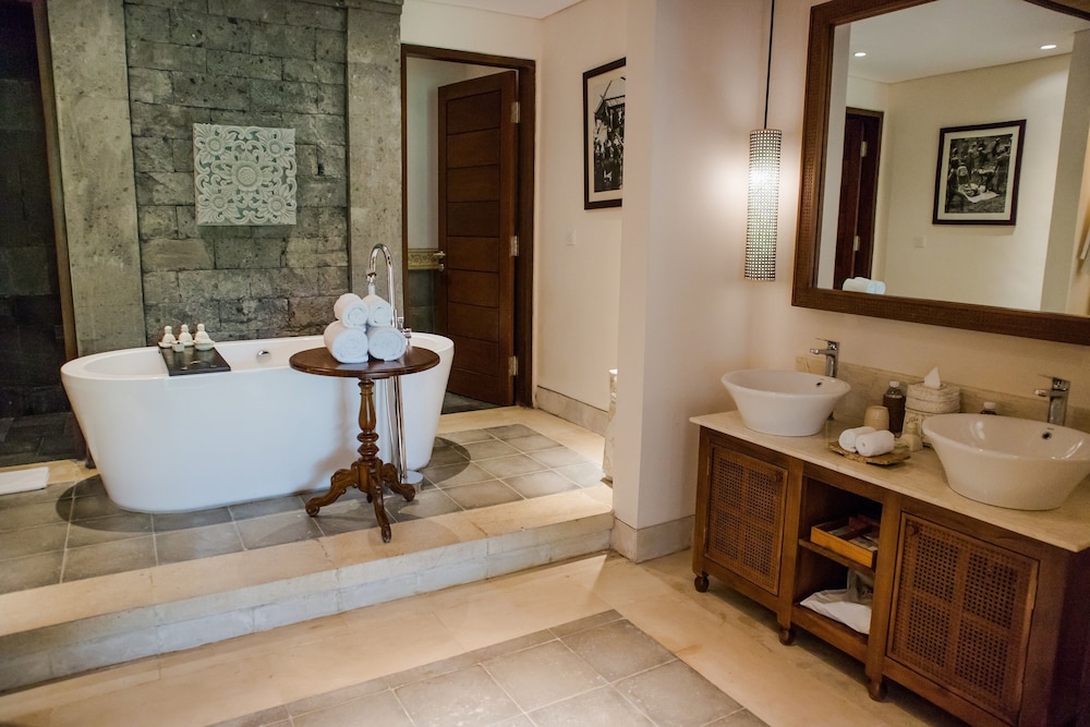 Visesa Ubud Resort
