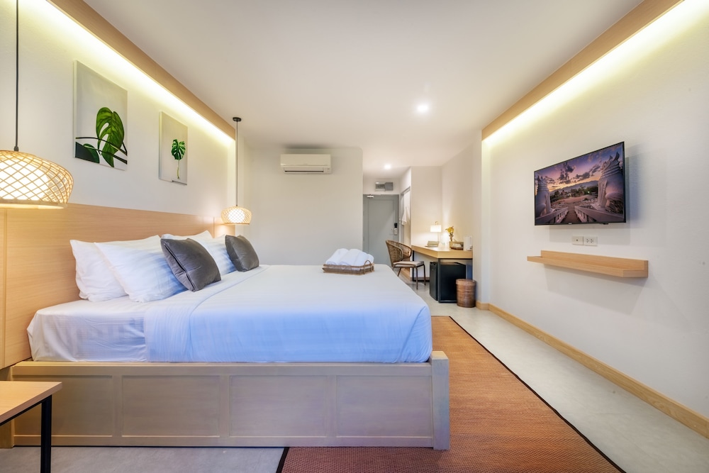 Ai Pai Hotel