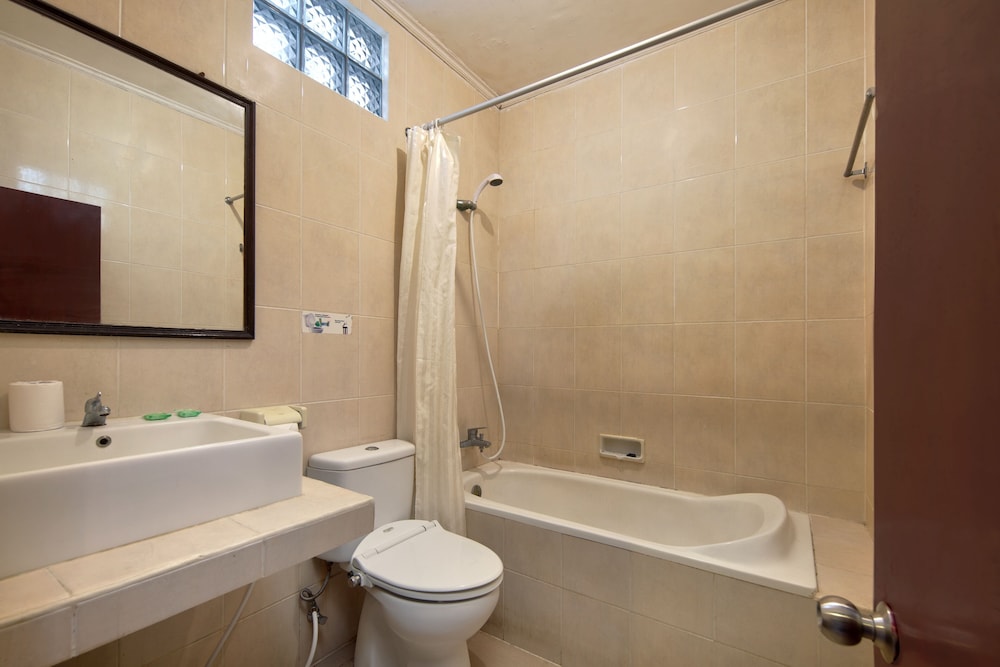 Legian Village Hotel