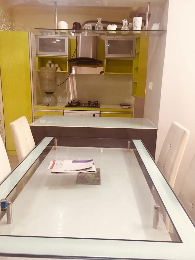 Service Apartment Sairam towers