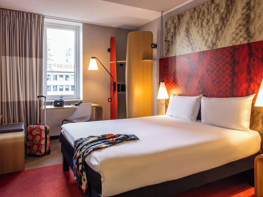 Ibis Rotterdam City Centre