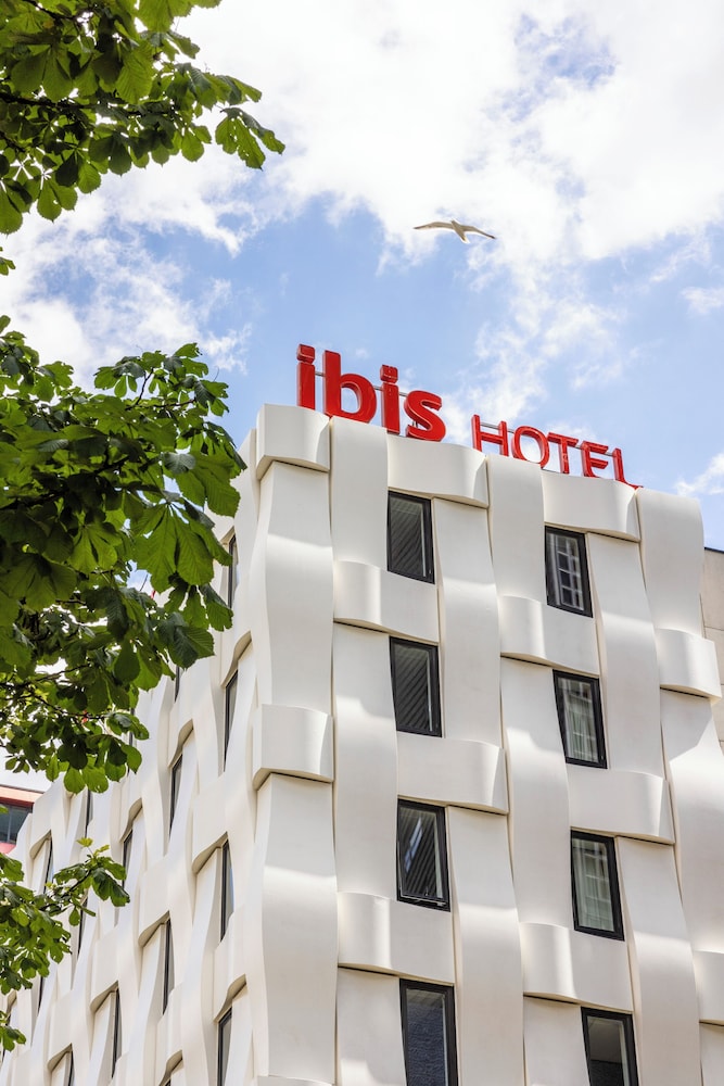 Ibis Rotterdam City Centre