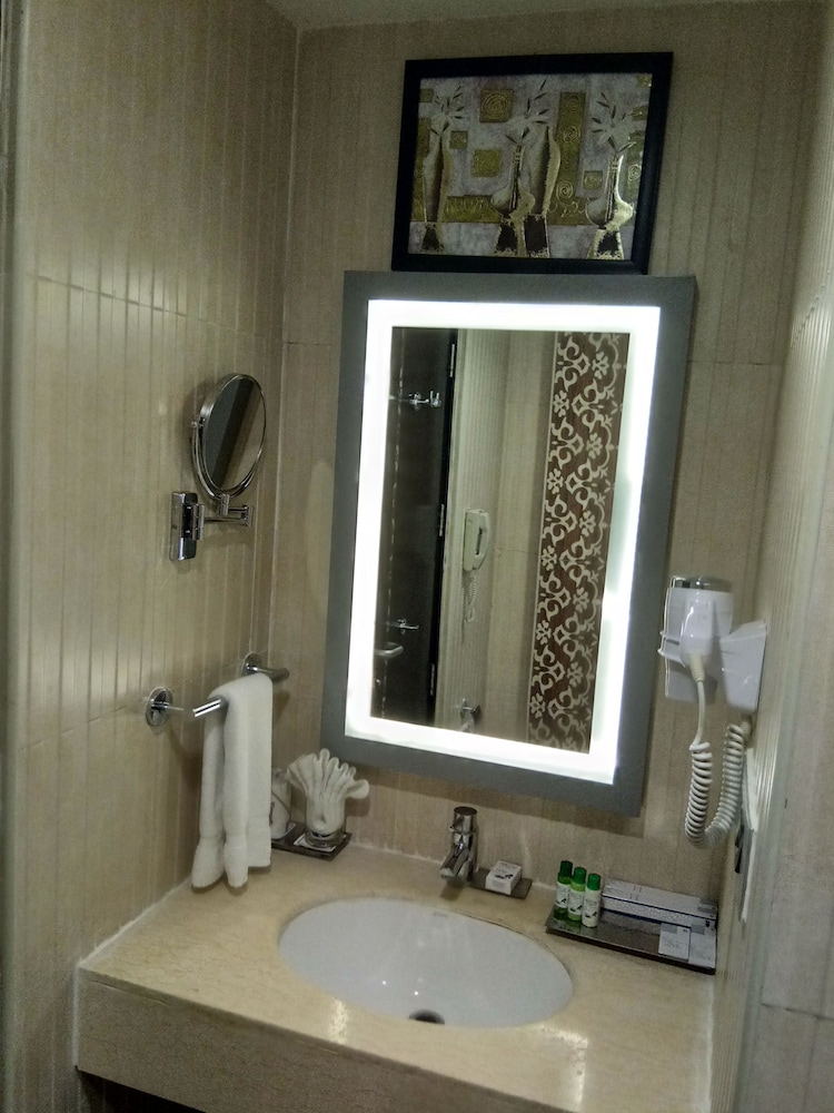 Fortune Select Grand Ridge - Member ITC Hotel Group