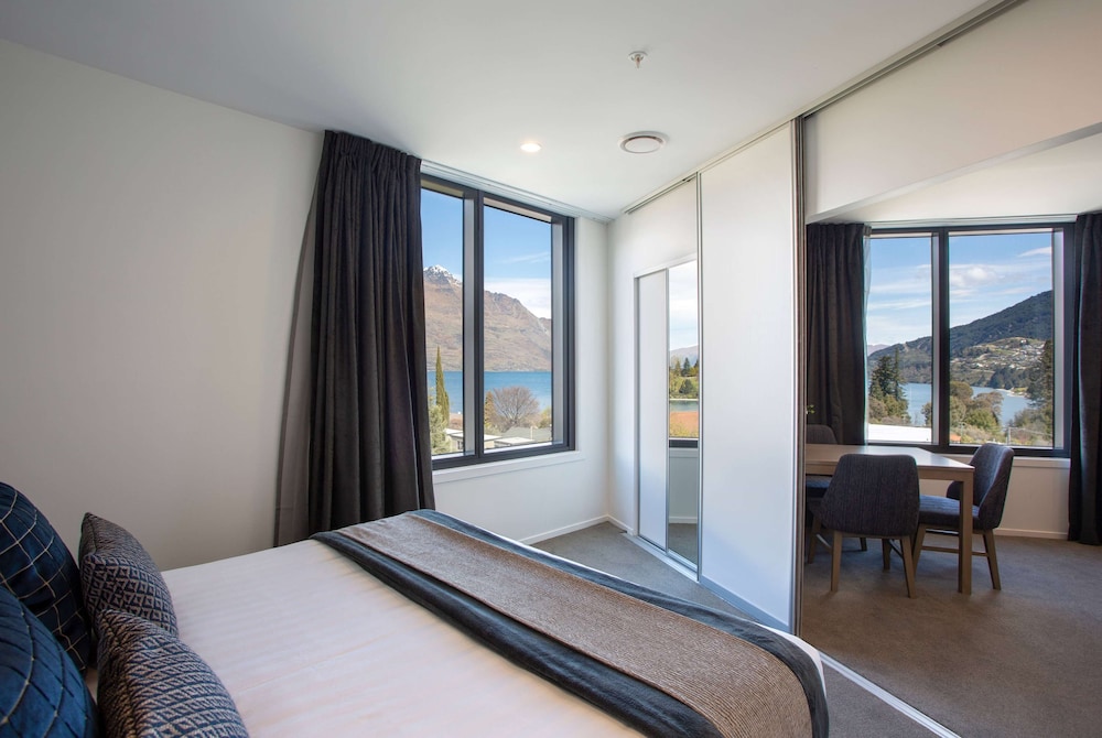 Ramada by Wyndham Queenstown Central