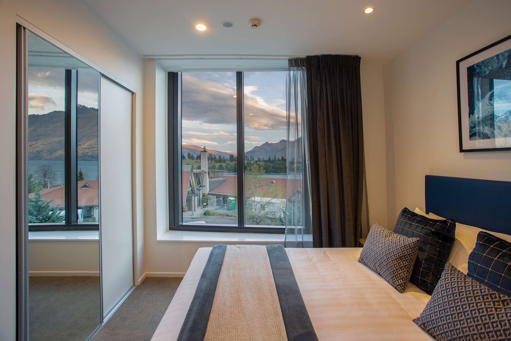 Ramada by Wyndham Queenstown Central