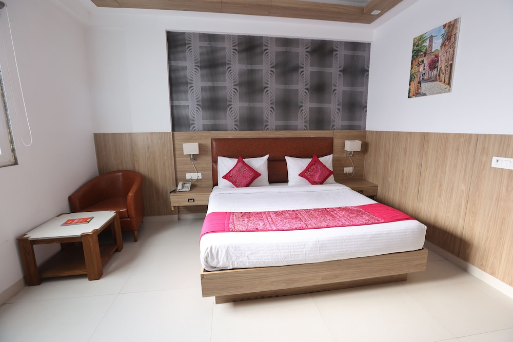 Hotel Salt and Rove Near Delhi Airport