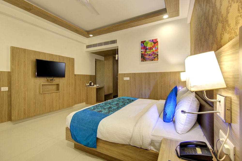 Hotel Salt and Rove Near Delhi Airport