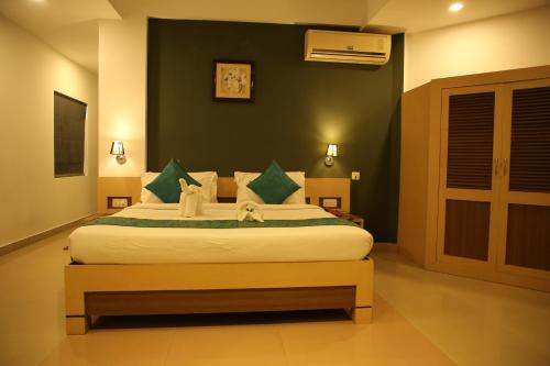 Hotel Metro Manor
