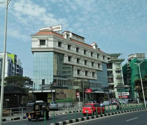 Hotel Metro Manor