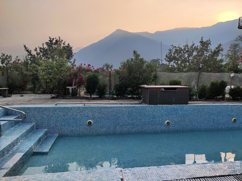 The Bharhka Villa