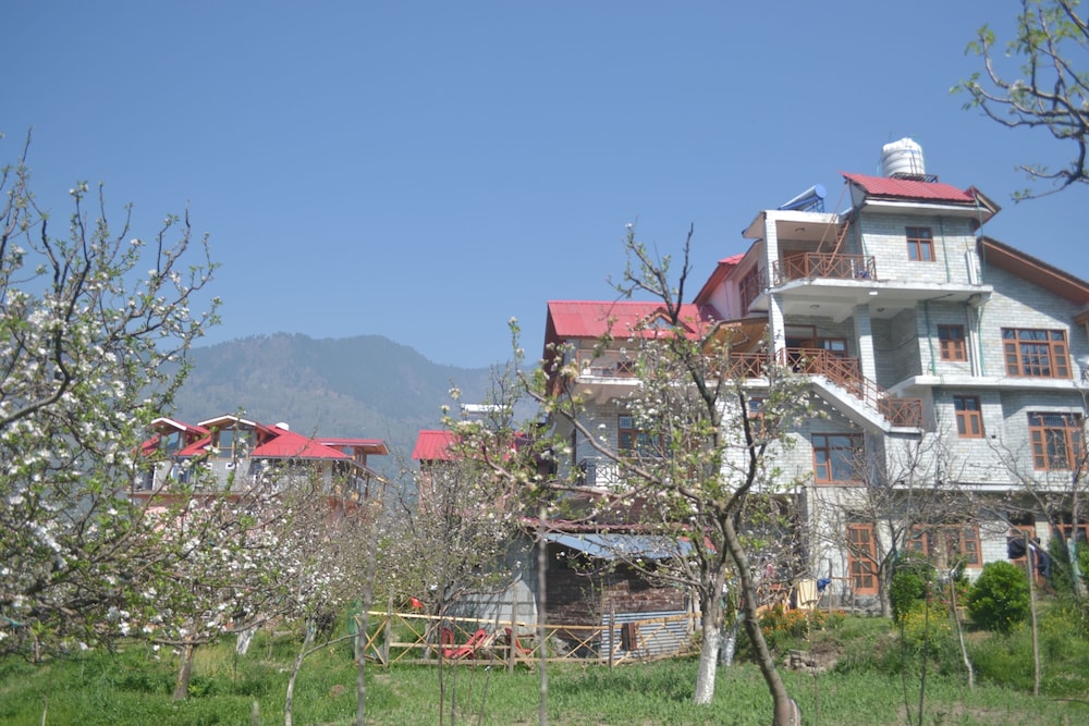 The Bharhka Villa