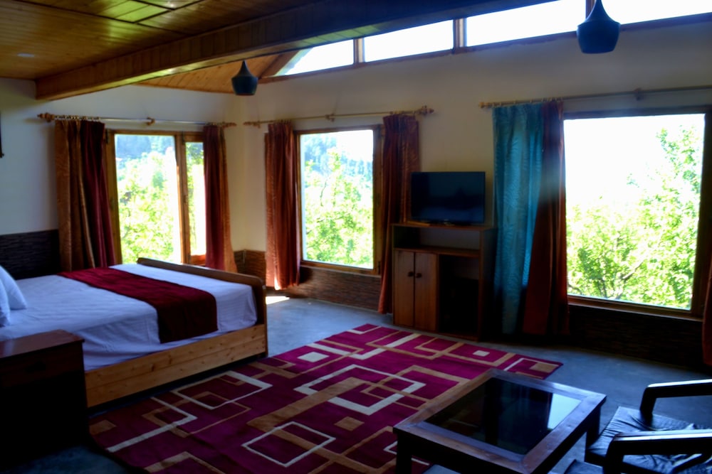 The Bharhka Villa
