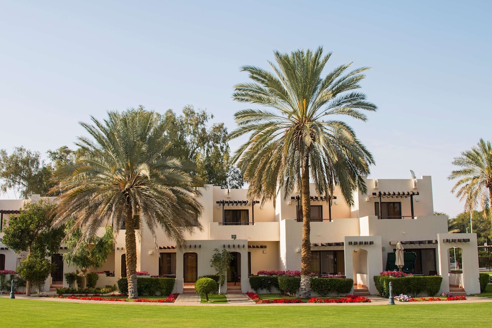 Radisson Blu Hotel & Resort, Al Ain