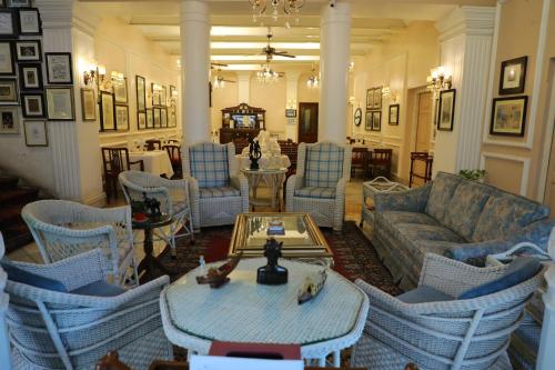 The Elgin Fairlawn - Kolkata - Heritage Hotel (Since 1783)