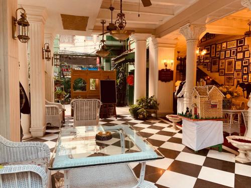 The Elgin Fairlawn - Kolkata - Heritage Hotel (Since 1783)