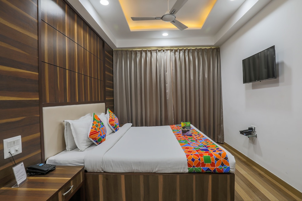 FabHotel Prime Sapphire Inn
