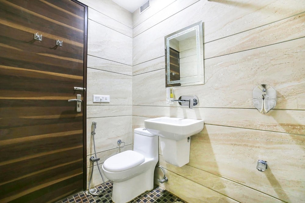 FabHotel Prime Sapphire Inn