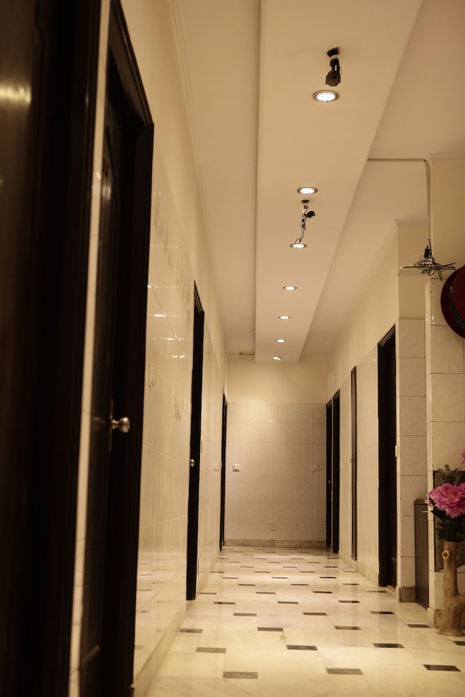 Hotel Delhi Darbar