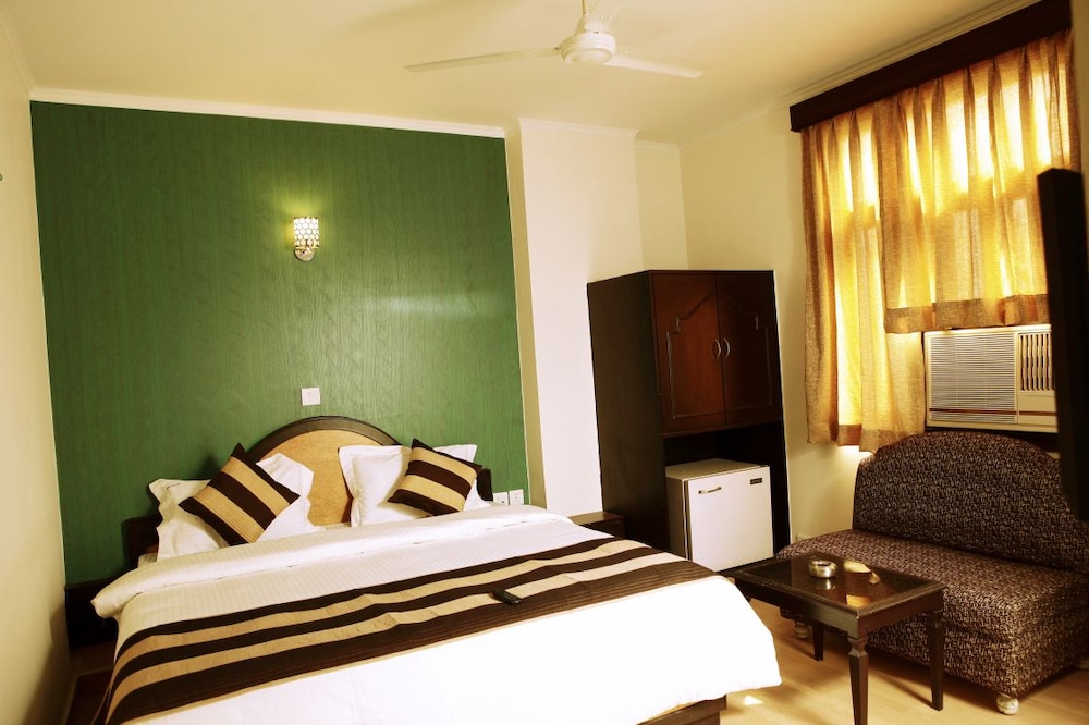 Hotel Delhi Darbar