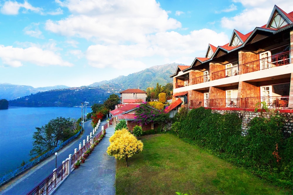 Neelesh Inn - A Luxury Lake view Hotel (20 kms from Nainital)