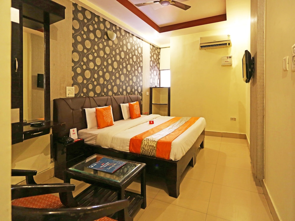 Hotel Orchid Inn