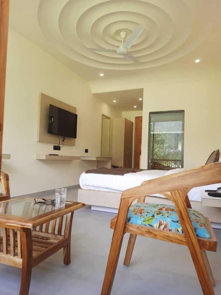  Hotel Meraki Khang, Manali