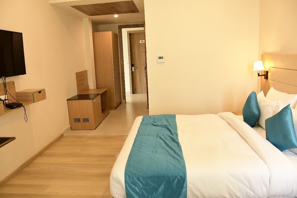 Comfort Inn Pratapvasini
