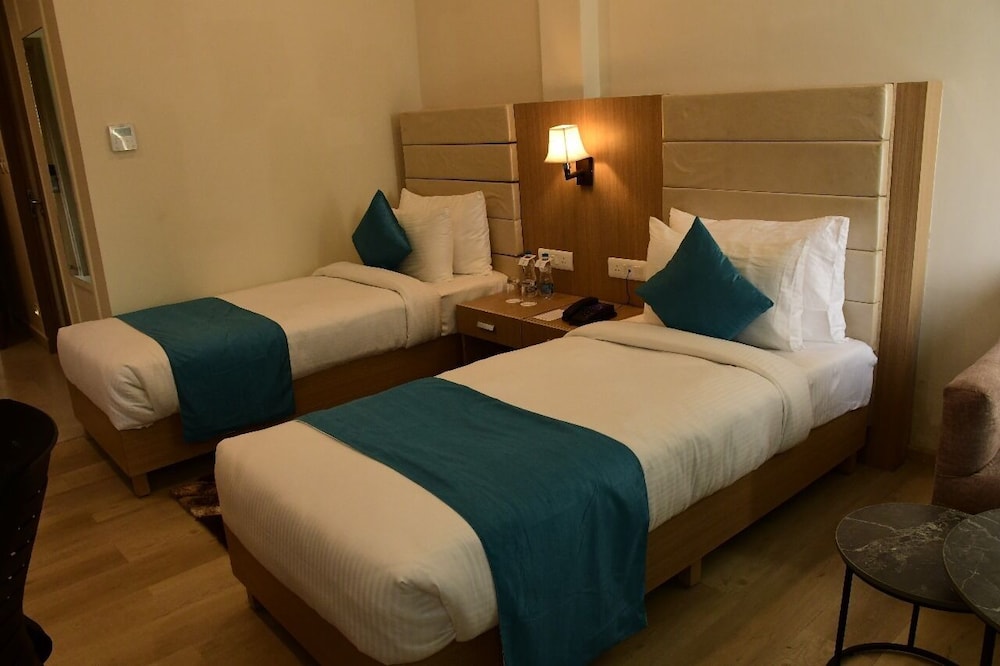 Comfort Inn Pratapvasini