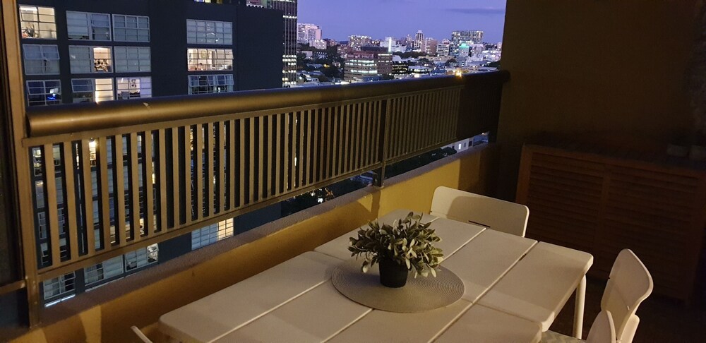 Sydney Hyde Park Paxsafe Apartments